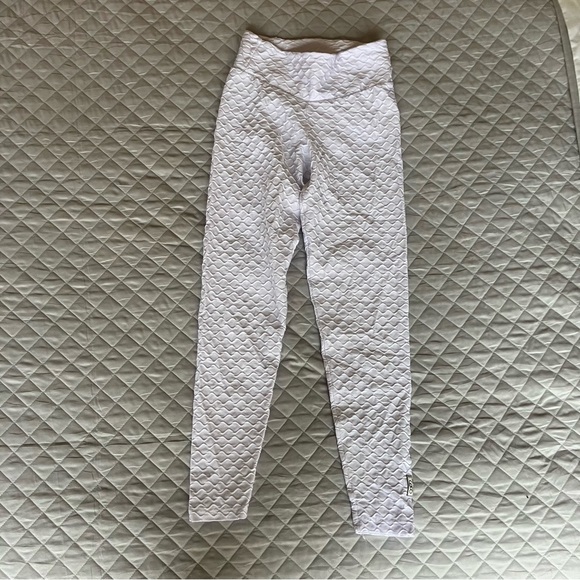 Coco On The Go Leggings and Capri Set - Picture 5 of 8